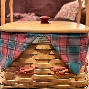Longaberger Deck the Halls Basket